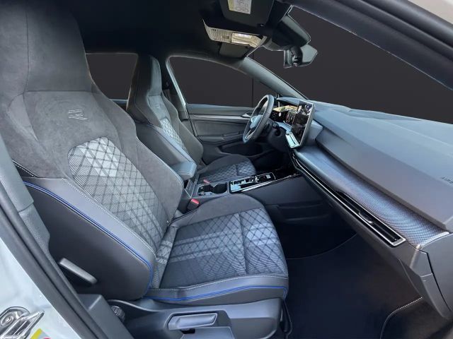 Volkswagen Golf DSG Golf VIII R-Line Variant