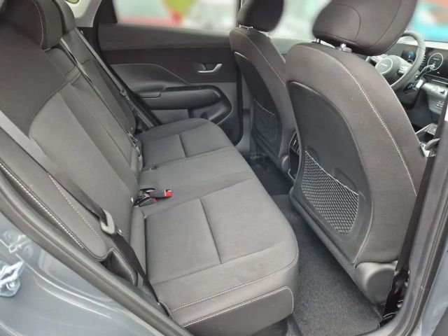 Hyundai Kona 2WD Hybrid Trend