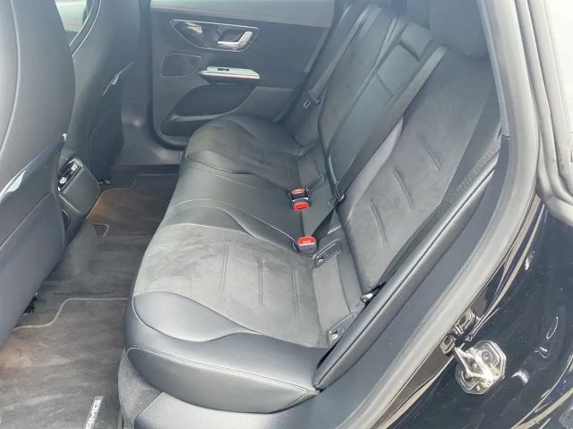 Mercedes-Benz EQE 350 4MATIC Sedan