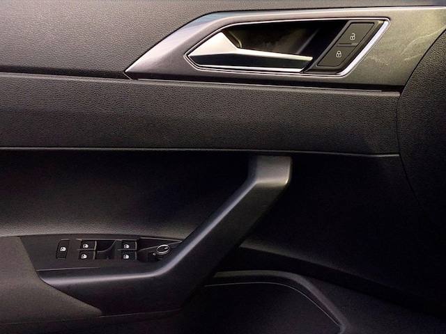 Volkswagen Polo 1.0 TSI DSG Style