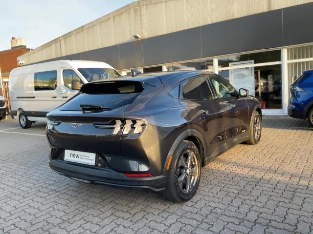 Ford Mustang Mach-E Standard range