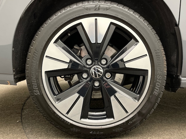 Volkswagen Multivan 2.0 TDI DSG Lang T7