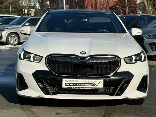 BMW 520 520d M-Sport Touring