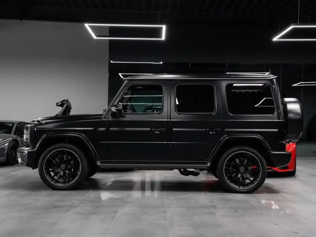 Mercedes-Benz AMG G Facelift MY25 Carbon-A22-Superior-magno