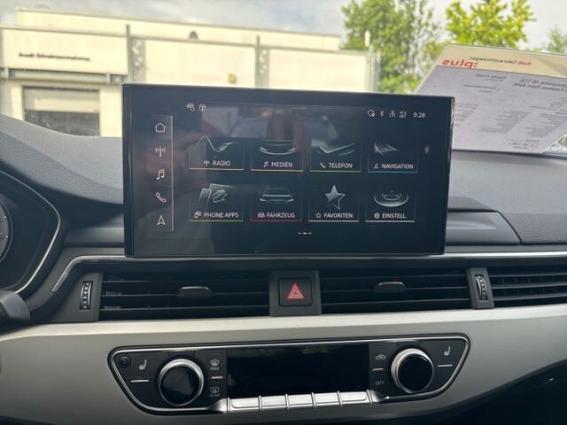 Audi A4 40 TDI S-Tronic Sedan