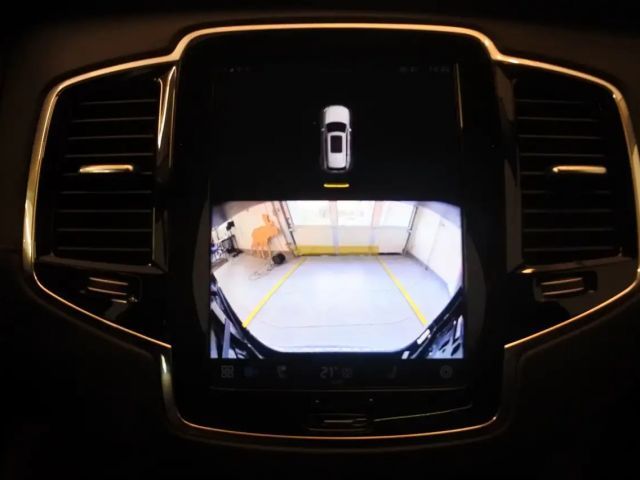 Volvo XC90 AWD Bright Plus Recharge