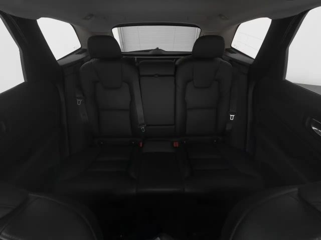 Volvo XC60 Dark Plus