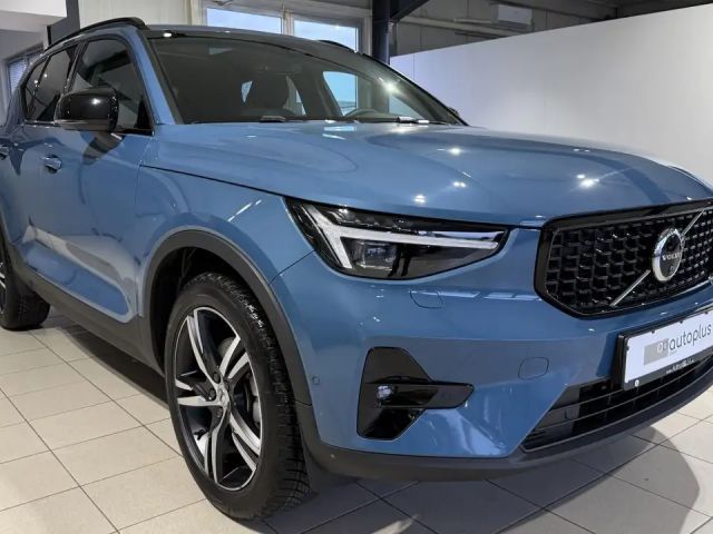 Volvo XC40 Dark Plus