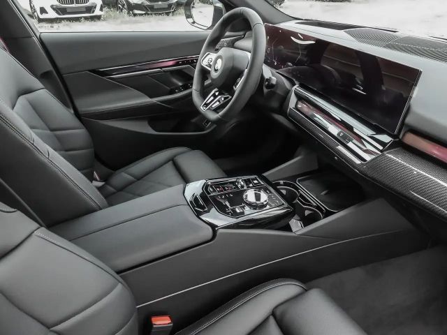 BMW 520 520d M-Sport Sedan xDrive