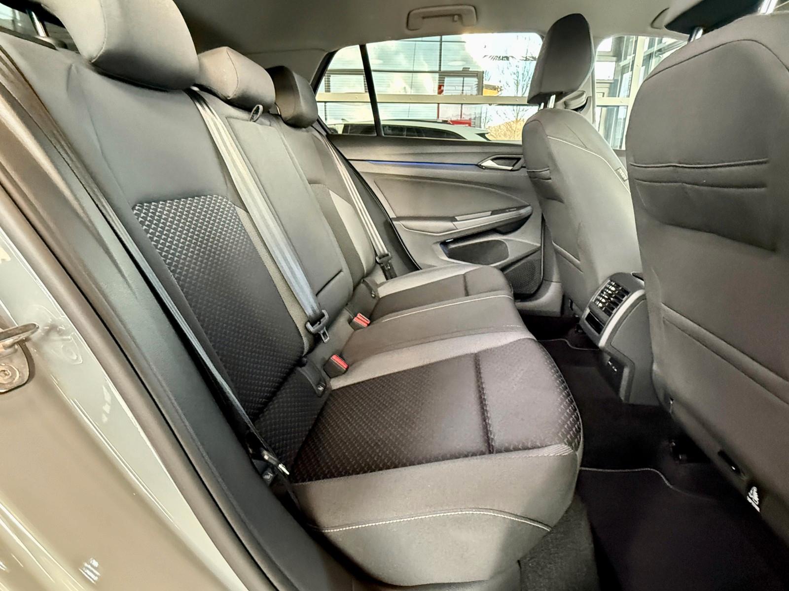 Volkswagen Golf 1.5 TSI Golf VIII Life