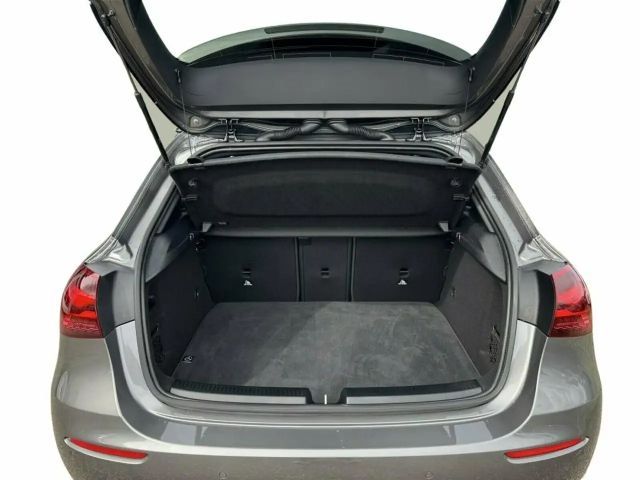 Mercedes-Benz A 180 Progressive