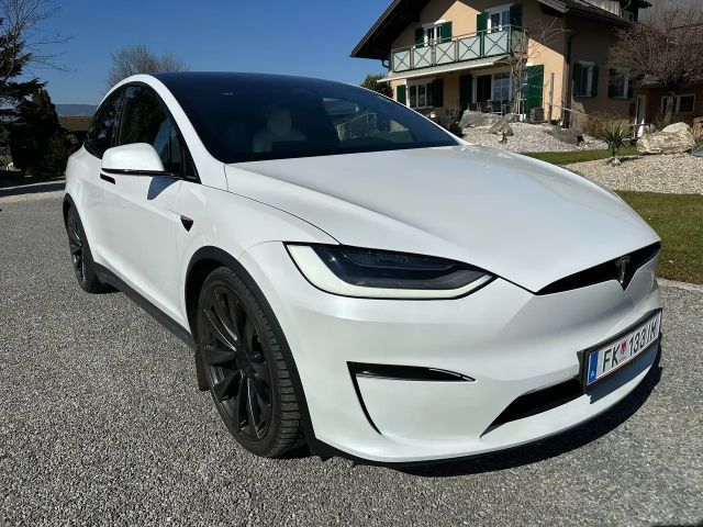 Tesla Model X LongRange neues Model 7 Sitze 22 Zoll AHK
