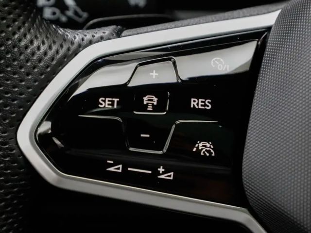 Volkswagen Arteon 2.0 TSI DSG R-Line