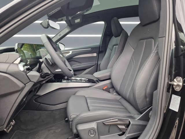 Audi A6 Avant Quattro S-Tronic