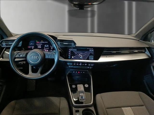 Audi A3 30 TFSI S-Tronic Sedan