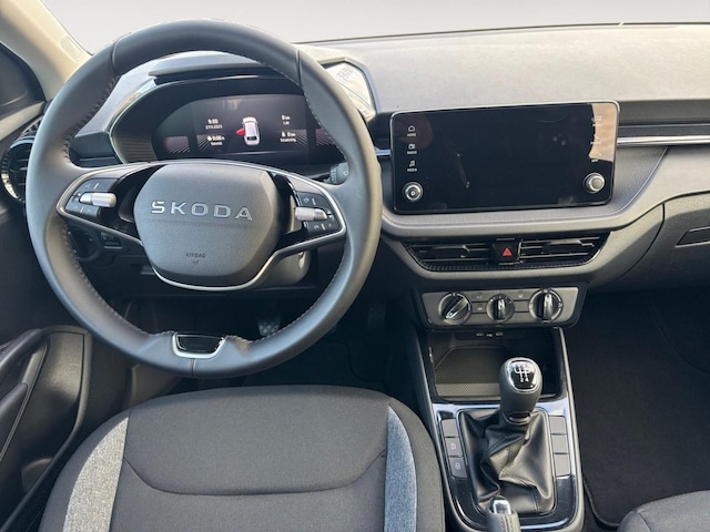 Skoda Fabia Fabia 1.0 MPI Essence+LED+USB+PDC