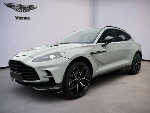 Aston Martin DBX DBX707 Facelift / Full Carbon Fibre / B&W