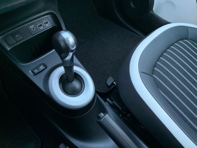 Renault Twingo E-Tech Techno