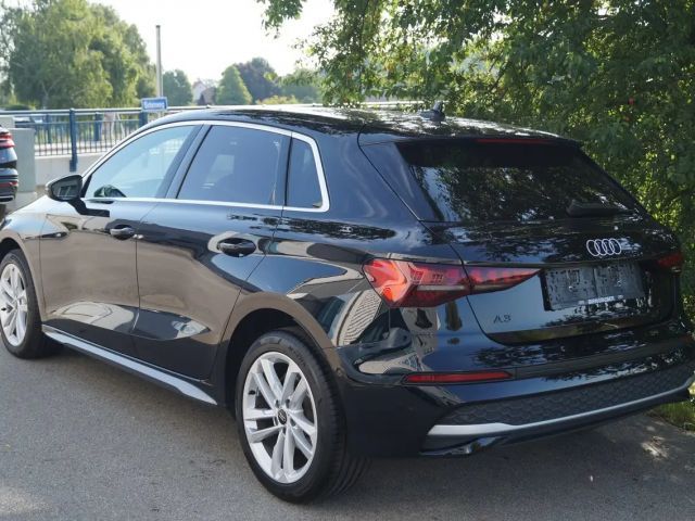 Audi A3 30 TDI Sedan