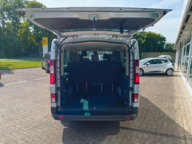 Renault Trafic Combi