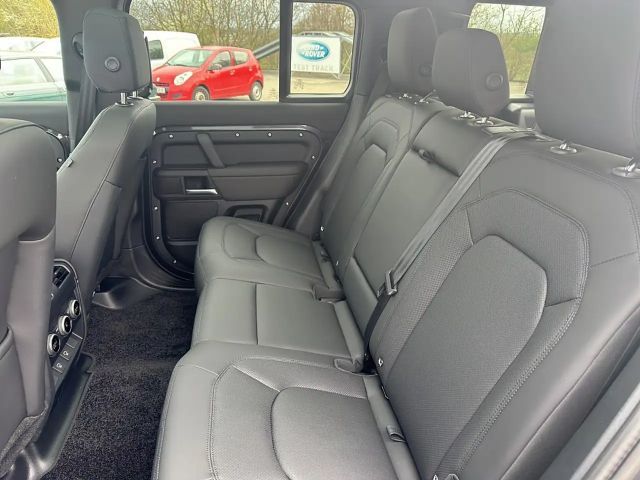 Land Rover Defender 110 AWD D250 Dynamic SE