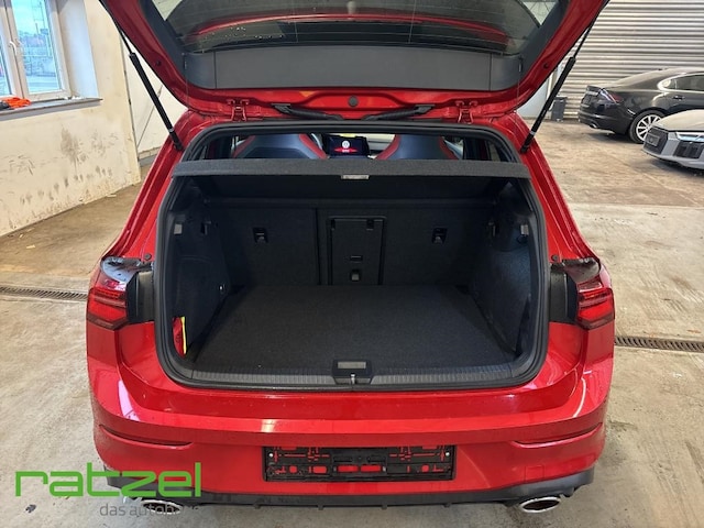 Volkswagen Golf 2.0 TSI Golf VIII IQ.Drive