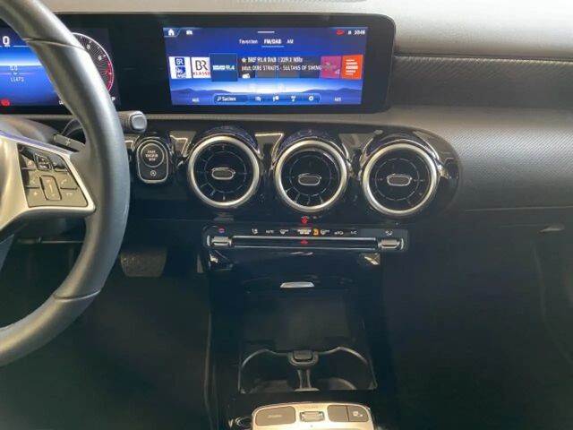 Mercedes-Benz A 180 Progressive