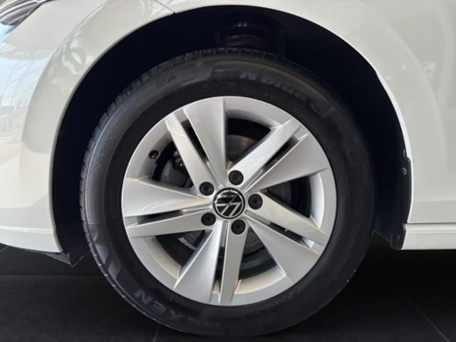 Volkswagen Golf 2.0 TDI DSG Golf VIII Life