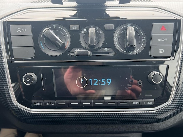 Volkswagen up! Move Move up!