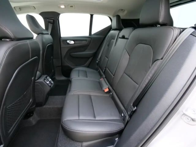 Volvo XC40 Dark Plus