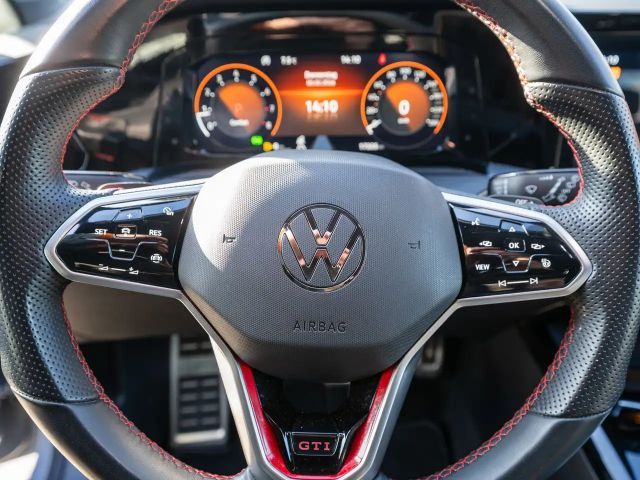 Volkswagen Golf 2.0 TSI DSG GTI