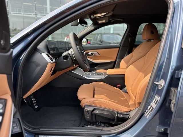 BMW 330 330i M-Sport Touring xDrive