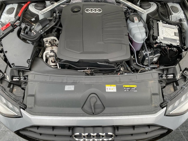 Audi A4 30 TDI Avant S-Tronic