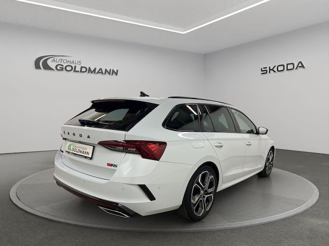 Skoda Octavia 2,0l TSI 180kW, DSG AHK