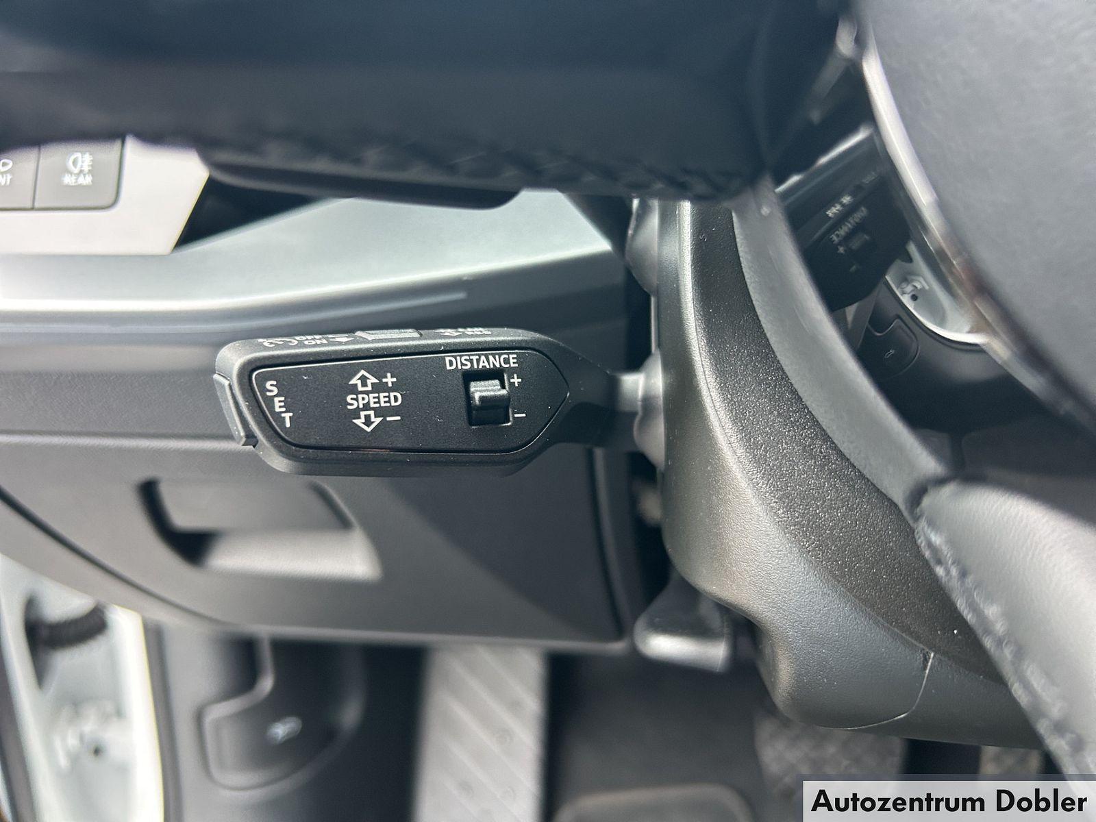 Audi A3 35 TFSI S-Line Sedan Sportback