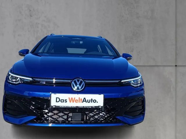 Volkswagen Golf R-Line Variant