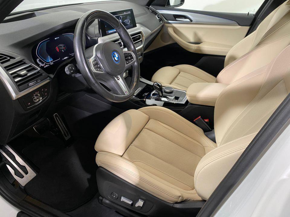BMW X3 xDrive30e