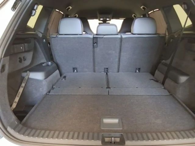 Volkswagen Tayron 2.0 TDI DSG R-Line