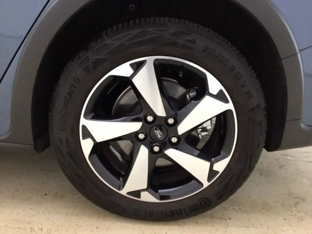 Ford Focus Active EcoBoost Wagon