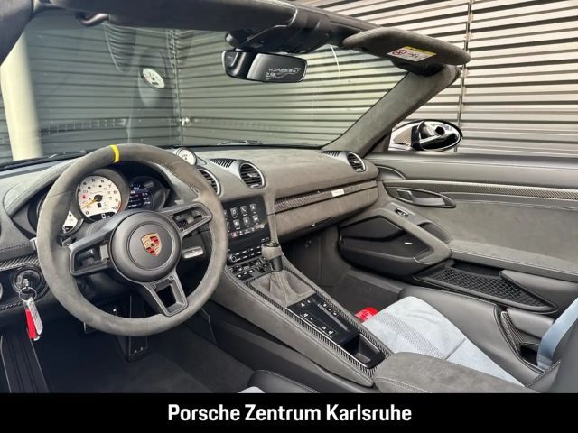 Porsche Cayman 718 RS