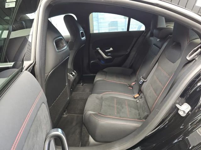 Mercedes-Benz CLA 250 AMG Line Sedan