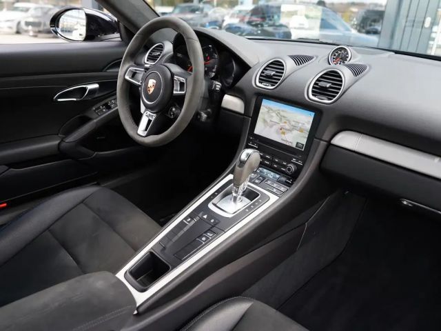 Porsche Cayman 718 Coupé