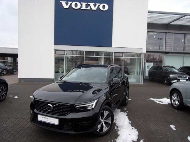 Volvo XC40 Dark Plus