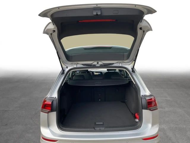 Volkswagen Golf 1.0 TSI Golf VIII Life Variant