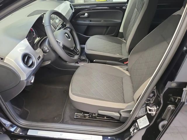 Volkswagen e-up! Edition CCS+PDC+RFK+ALU+SHZ+MFL+KLIMA+BLUETOOTH