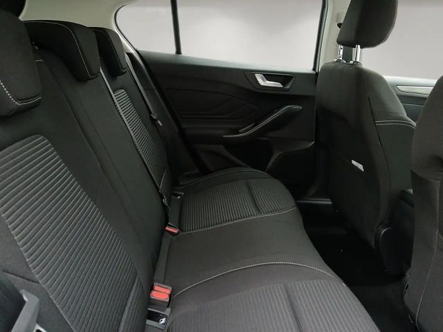 Ford Focus EcoBoost Titanium