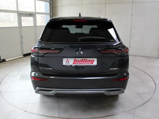 Mitsubishi Outlander PHEV