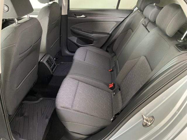 Volkswagen Golf 1.5 eTSI DSG Life