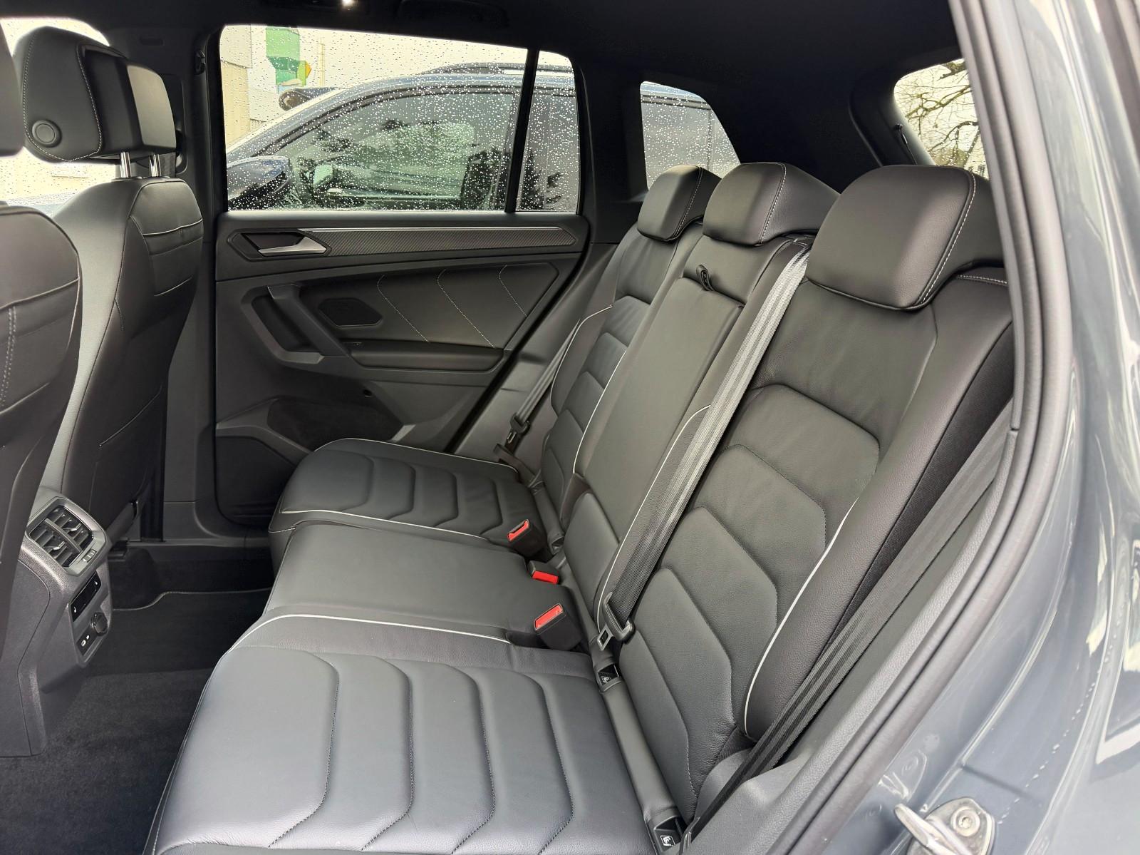 Volkswagen Tiguan IQ.Drive R-Line