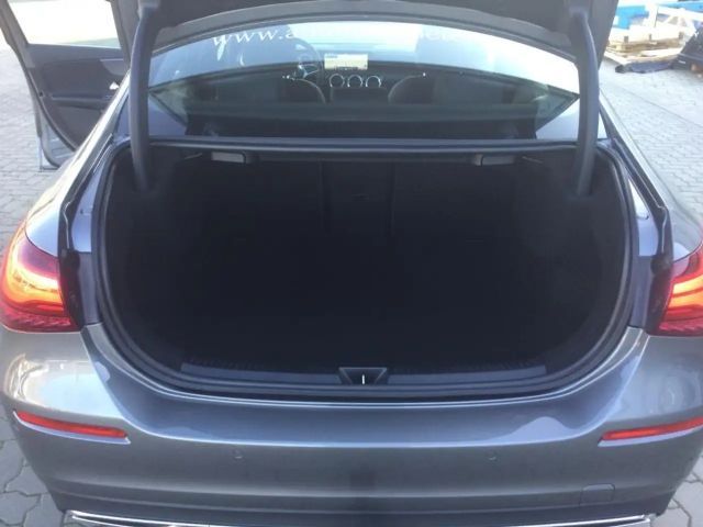 Mercedes-Benz A 180 Progressive